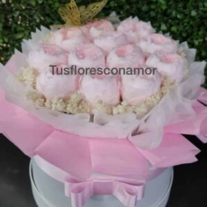 Arreglo de peonias preservadas